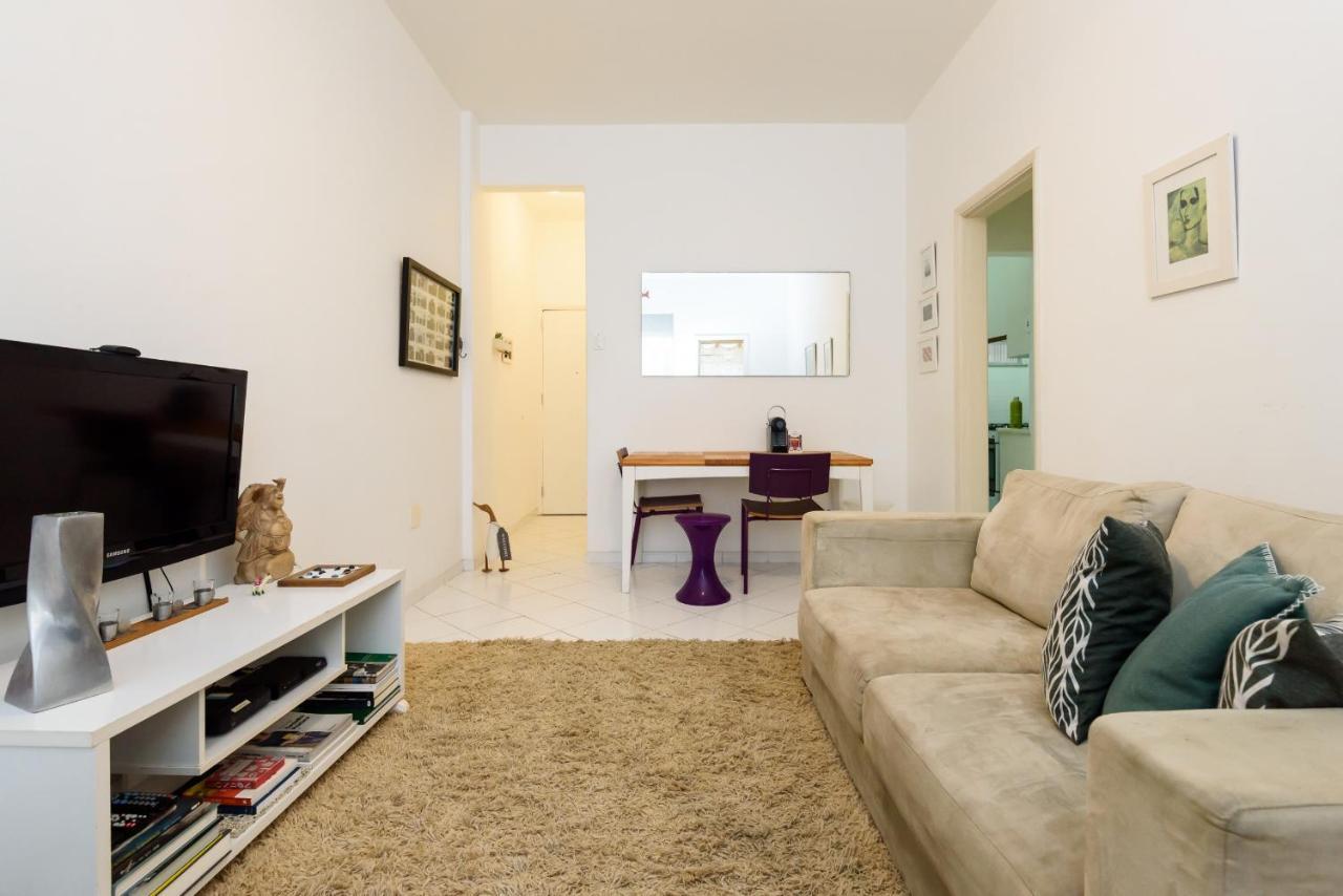 Apartamento Pineapples Cg103 - Apartamento 2 Quartos, Bem Decorado E Em Otima Localizacao No Leblon Rio de Janeiro